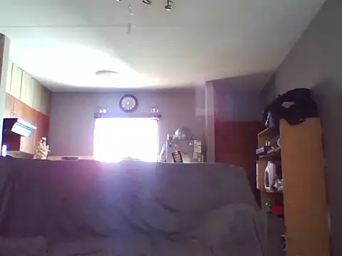 untamedredsnake online show from 11, 2, 2026