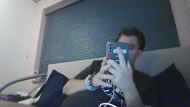 Snapshot of JasperGeil chatting on 6, 10, 2025 JasperGeil online show from 6, 10, 2025