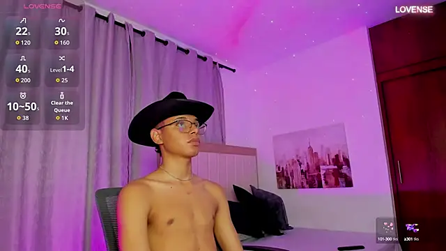 Snapshot of tristan_gold chatting on 12, 10, 2025 tristan gold online show from 12, 10, 2025
