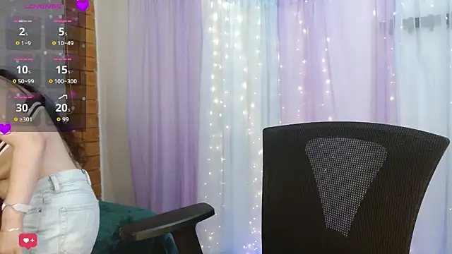 Camila Ord online show from 31, 10, 2025