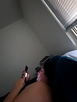 Chupapimunyano340 online show from 4, 3, 2026