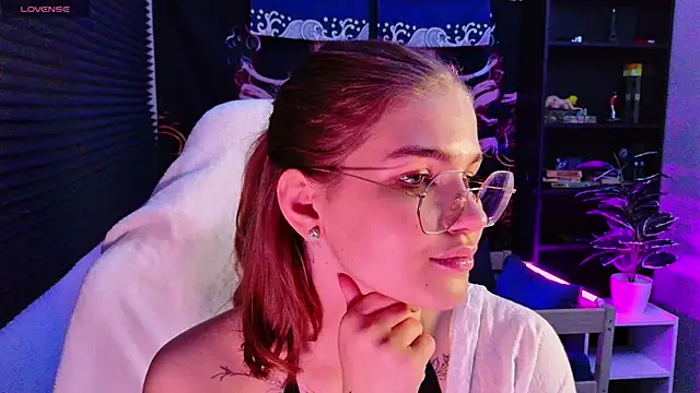 SophieMurrr online show from 19, 7, 2026