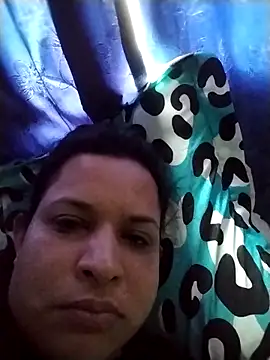 Sandra Milf love online show from 6, 10, 2025
