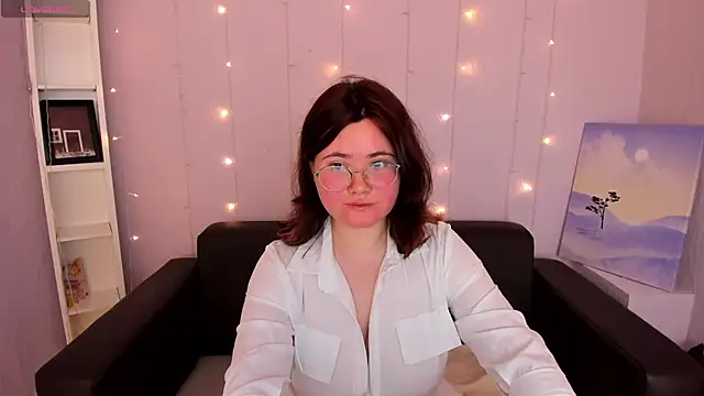 alison  kiss  online show from 16, 10, 2025