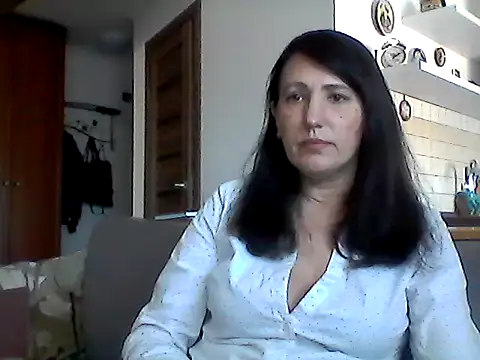 Elena48324 online show from 4, 4, 2026