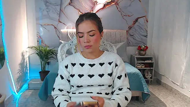 Snapshot of _Tiffany1 chatting on 12, 9, 2025  Tiffany1 online show from 12, 9, 2025