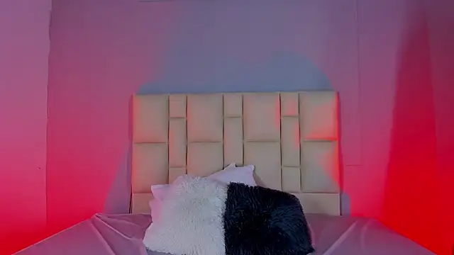 Zafiro  Brown online show from 7, 1, 2026