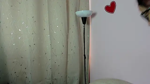 Dafne Mel online show from 19, 2, 2026