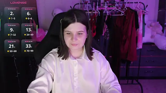 AmyVibess online show from 21, 7, 2026