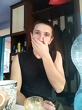 Alexilon online show from 13, 9, 2025