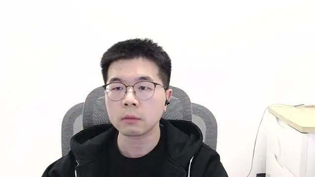 Snapshot of Adzard65 chatting on 3, 11, 2025 Adzard65 online show from 3, 11, 2025