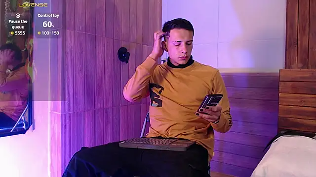 Dustin Sonne online show from 6, 10, 2025