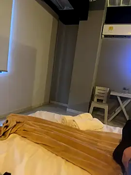 Snapshot of purplenature chatting on 13, 9, 2025 purplenature online show from 13, 9, 2025