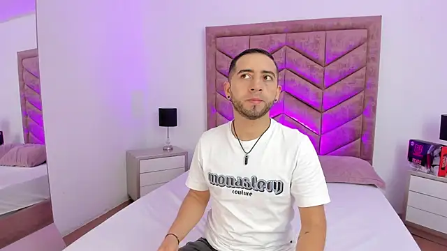 Lushian  online show from 31, 3, 2026