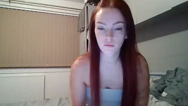 Filthy-British-Skylar online show from 27, 9, 2025