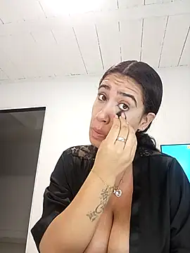 Samantha hotly online show from 8, 11, 2025