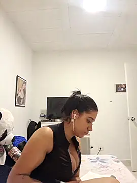 Samantha hotly online show from 30, 3, 2026