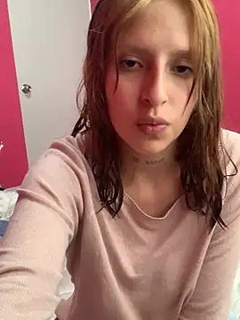 Snapshot of Alicecow20_UwU chatting on 15, 7, 2026 Alicecow20 UwU online show from 15, 7, 2026