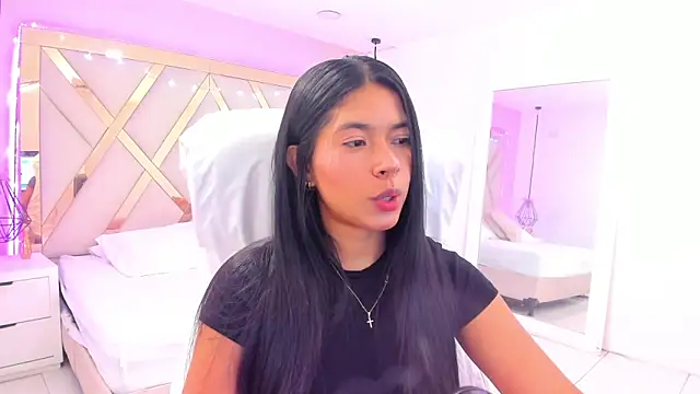 samantaa shy online show from 13, 4, 2026