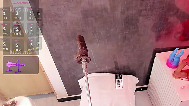 Snapshot of sharlotthe_bigass chatting on 2, 3, 2026 sharlotthe bigass online show from 2, 3, 2026