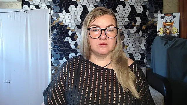 NikaSkylink online show from 3, 6, 2026
