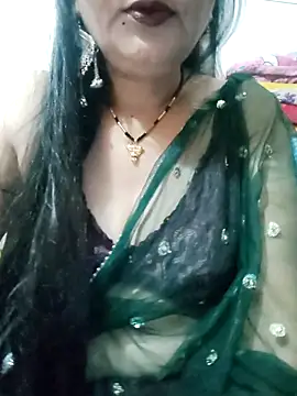 Snapshot of Cuty_siya_143 chatting on 4, 11, 2025 Cuty siya 143 online show from 4, 11, 2025