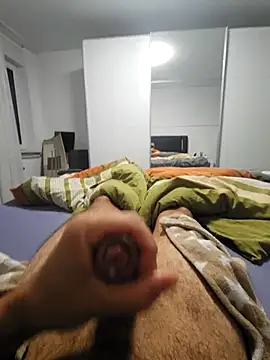 Snapshot of Bog_dan123 chatting on 3, 10, 2025 Bog dan123 online show from 3, 10, 2025