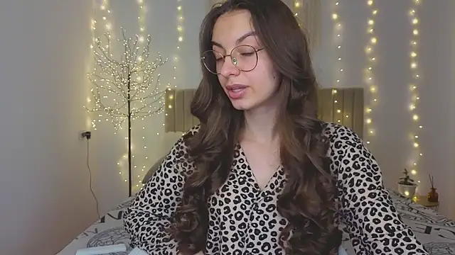 Real cutie1 online show from 15, 12, 2025