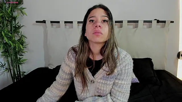 Rachell criss online show from 17, 3, 2026