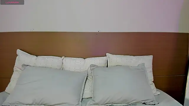 Rachell criss online show from 14, 4, 2026