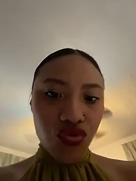 Snapshot of Nia_Desire chatting on 1, 8, 2026 Nia Desire online show from 1, 8, 2026