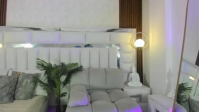 Snapshot of im_kasumi chatting on 18, 12, 2025 im kasumi online show from 18, 12, 2025