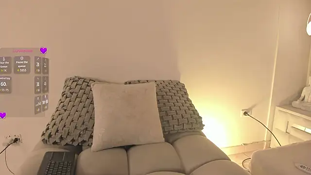 Snapshot of im_kasumi chatting on 19, 2, 2026 im kasumi online show from 19, 2, 2026