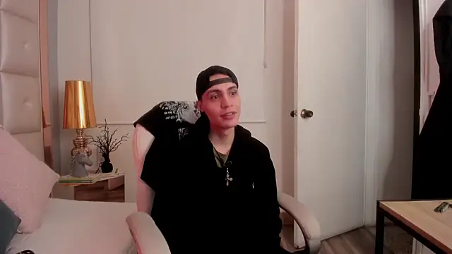 dark sun302 online show from 18, 12, 2025