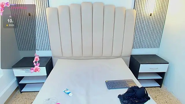 Celesste doll online show from 28, 3, 2026