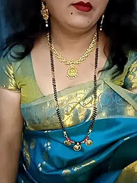 Snapshot of Niharika555 chatting on 28, 4, 2026 Niharika555 online show from 28, 4, 2026