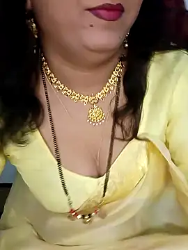Snapshot of Niharika555 chatting on 19, 5, 2026 Niharika555 online show from 19, 5, 2026