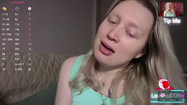 Snapshot of CitrusBlissss chatting on 8, 7, 2026 CitrusBlissss online show from 8, 7, 2026