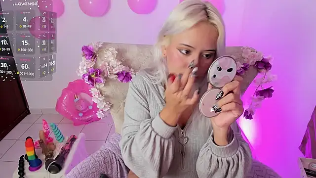 Nataliahenao69 online show from 25, 11, 2025