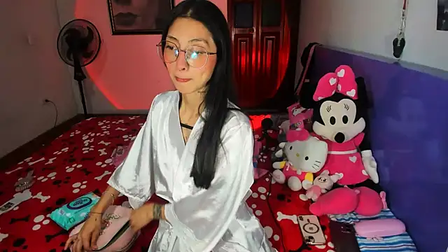 Anais lux online show from 6, 7, 2026