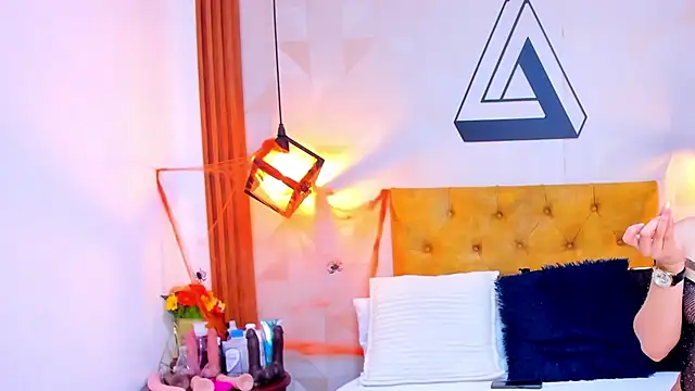 violet sweet19 online show from 30, 10, 2025