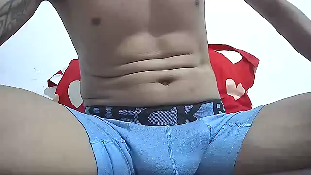 Snapshot of IsaXander743 chatting on 3, 11, 2025 IsaXander743 online show from 3, 11, 2025