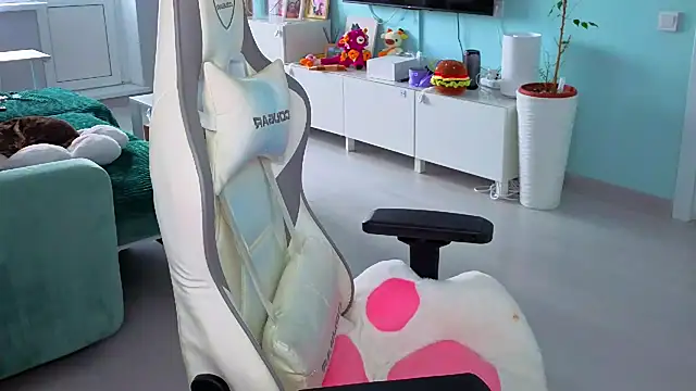 Im suka online show from 26, 3, 2026