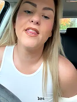 Charleigh xx online show from 4, 11, 2025