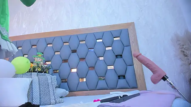 crystal sm online show from 17, 3, 2026