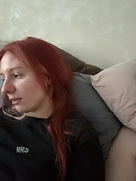 Snapshot of Hera_Mark chatting on 14, 10, 2025 Hera Mark online show from 14, 10, 2025