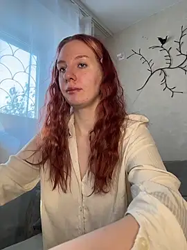 Snapshot of Hera_Mark chatting on 5, 11, 2025 Hera Mark online show from 5, 11, 2025