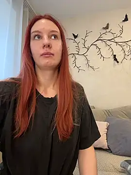 Snapshot of Hera_Mark chatting on 16, 11, 2025 Hera Mark online show from 16, 11, 2025