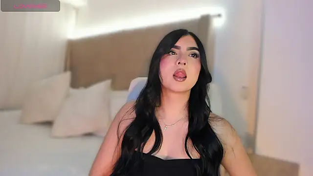 Snapshot of Sweety_Nicole_ chatting on 24, 6, 2026 Sweety Nicole online show from 24, 6, 2026