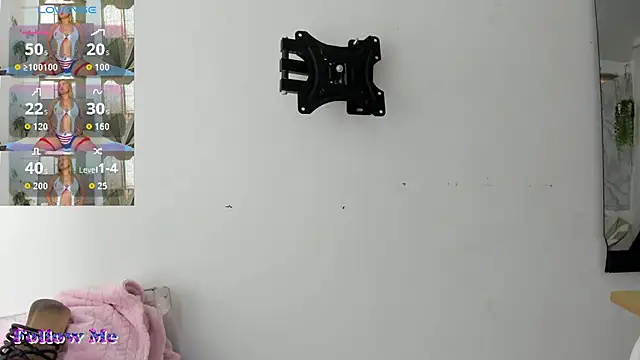 Snapshot of Lady_miss___ chatting on 7, 7, 2026 Lady miss online show from 7, 7, 2026